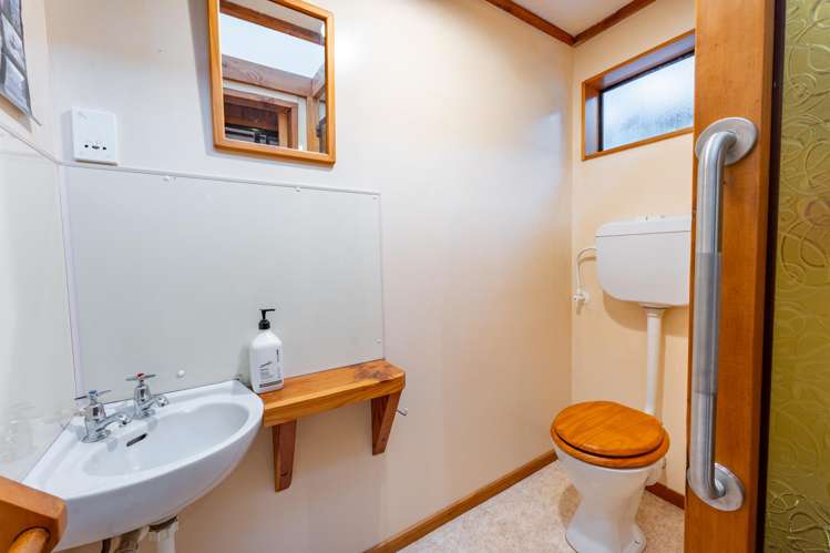 20 and 20A Kalaugher Road Geraldine_39
