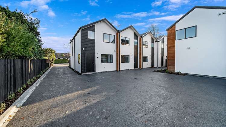 1/140 St Albans Street St Albans_16