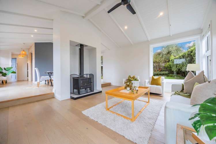 12 Bayside Avenue Te Atatu South_11