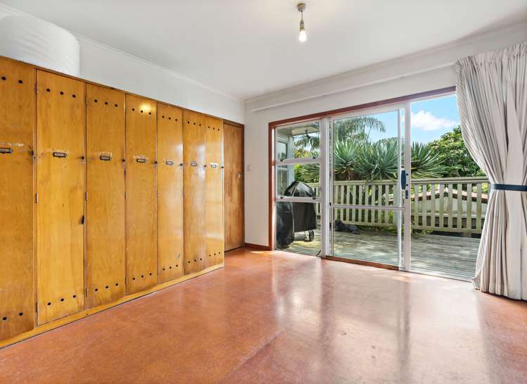 23 Taipari Road Te Atatu Peninsula_12