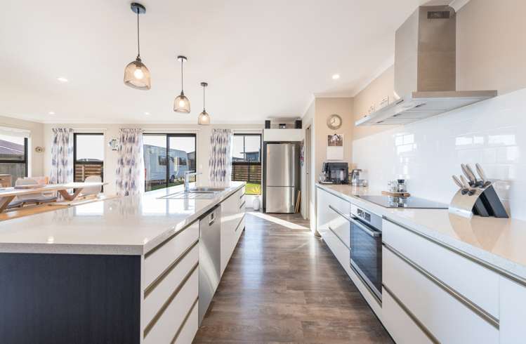 20 Pine Crest Drive Richmond_6