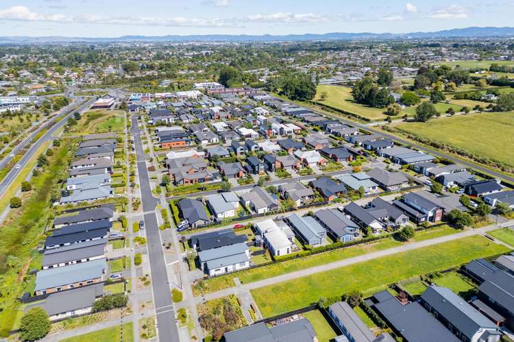 8 Wyrall Way Chartwell_21