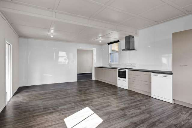 39 Auroa Road Otakeho_4