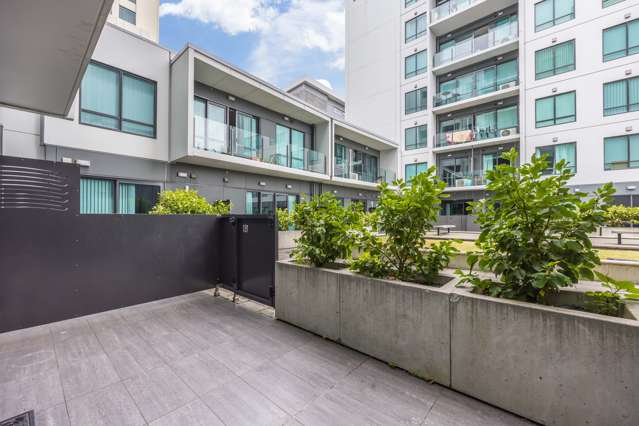 151/6 Dockside Lane Auckland Central_2