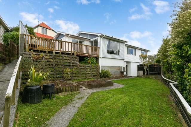 12 Mcmahon Way Paparangi_1