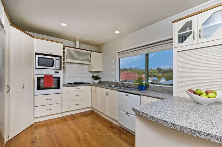 182 Henderson Valley Road Henderson_14