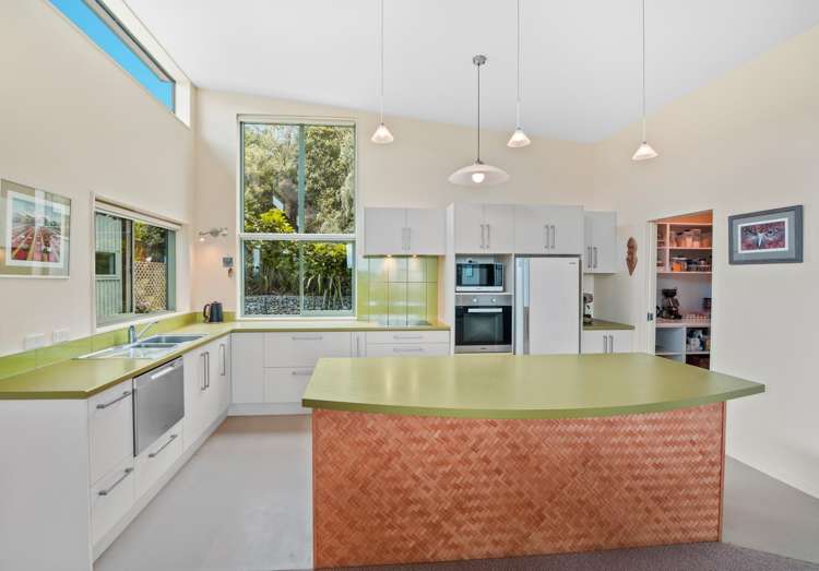 142 Huia Street Waikanae_18