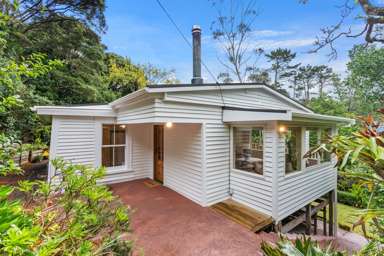 779 West Coast Road_1