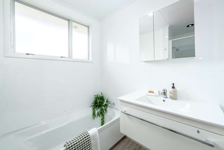 57 River Road Masterton_15