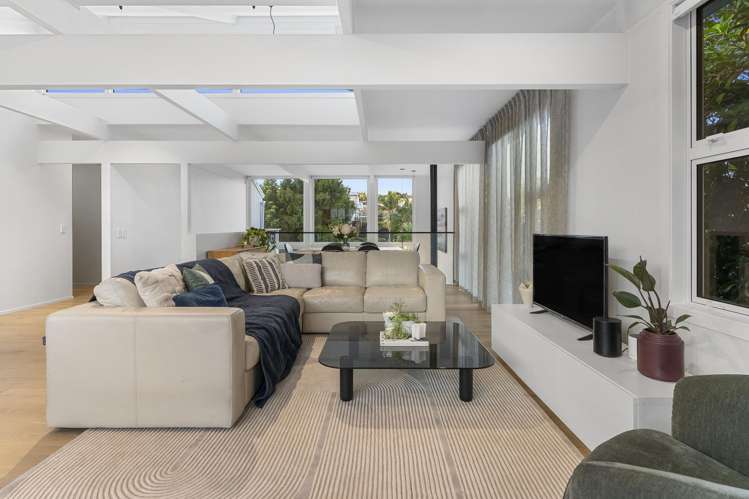 92 Parr Terrace Castor Bay_3