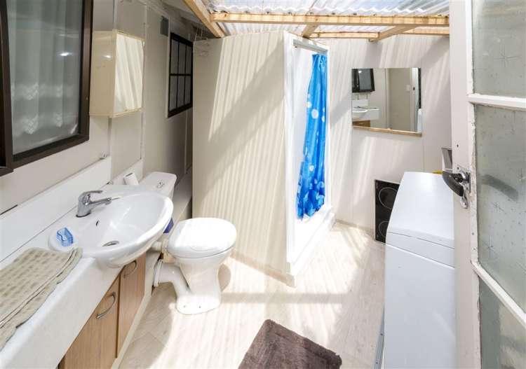 20 Domain Terrace Waikuku Beach_12