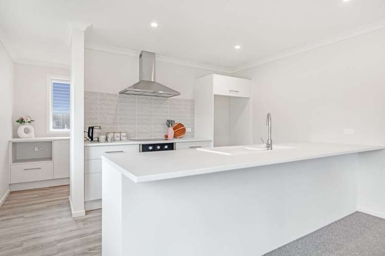 2/44 Byron Street Leamington_6