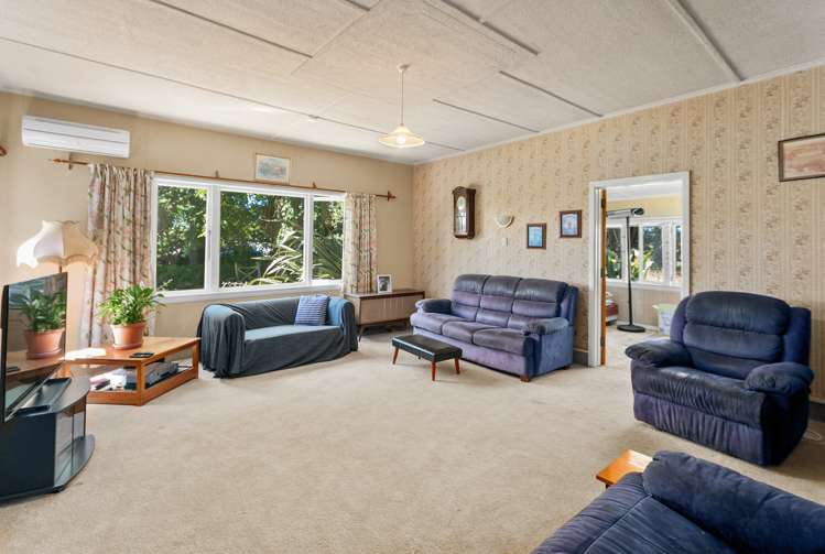 36 Rochfort Street Otane_14