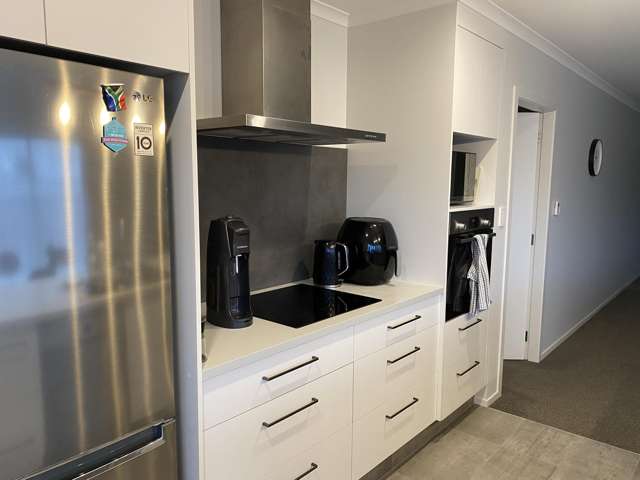 8 Kokopu Lane Ohauiti_4