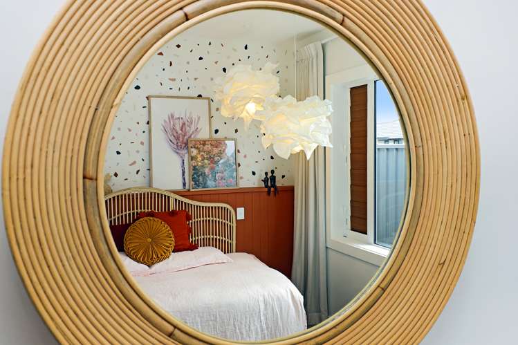 16 Clydesdale Way Frimley_13