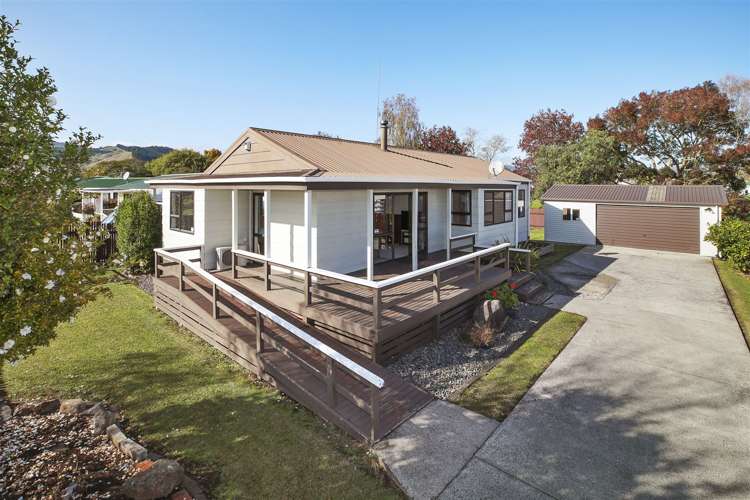 7 Prospect Terrace Paeroa_0