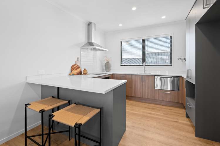 3/6 Ruakiwi Road Hamilton Lake_1