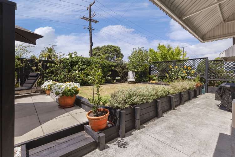 1/5 Moana Avenue Belmont_10