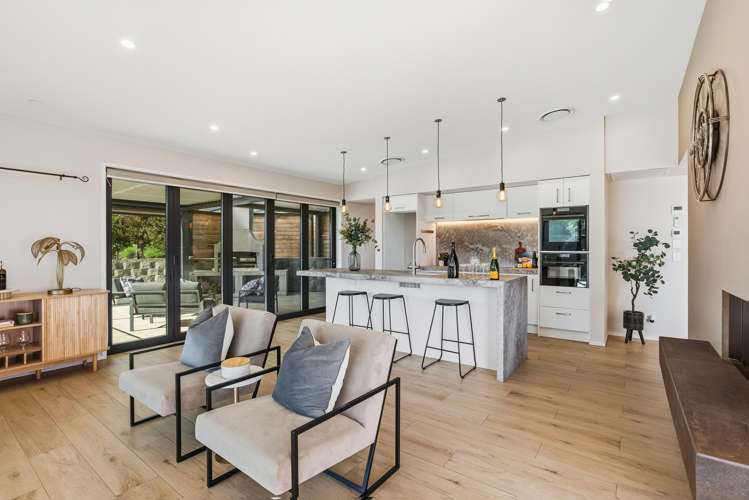 16 Te Heke Place Waikanae_6