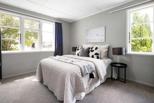 42 Churchill Avenue 2752_4