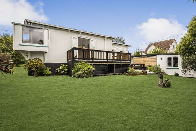82a Atkinson Road Titirangi_14