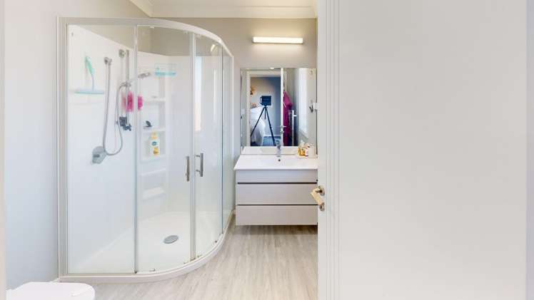 20b Phillips Street 1225_17