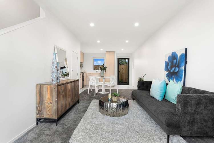 8/137 Tirimoana Road Te Atatu South_8