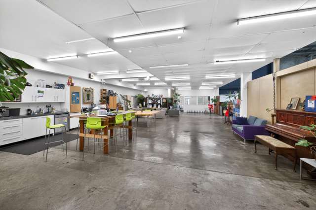 153 Pilkington Road Pt England_2