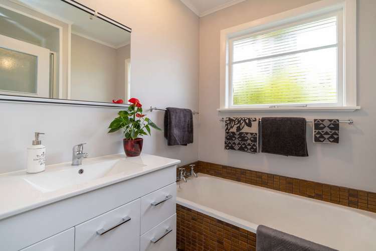 26 Kaka Street Stoke_17