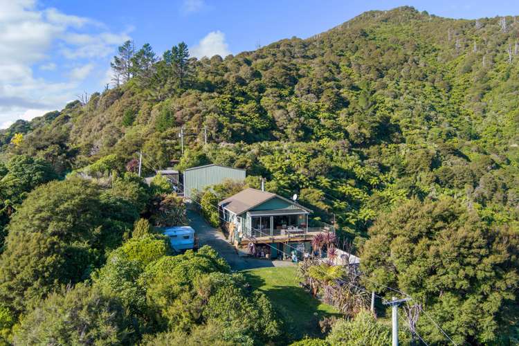 2067 Kenepuru Road Kenepuru Sound_22