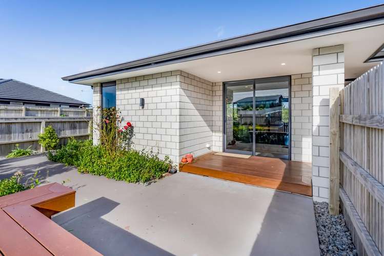 22 Atutahi Street Hurdon_35