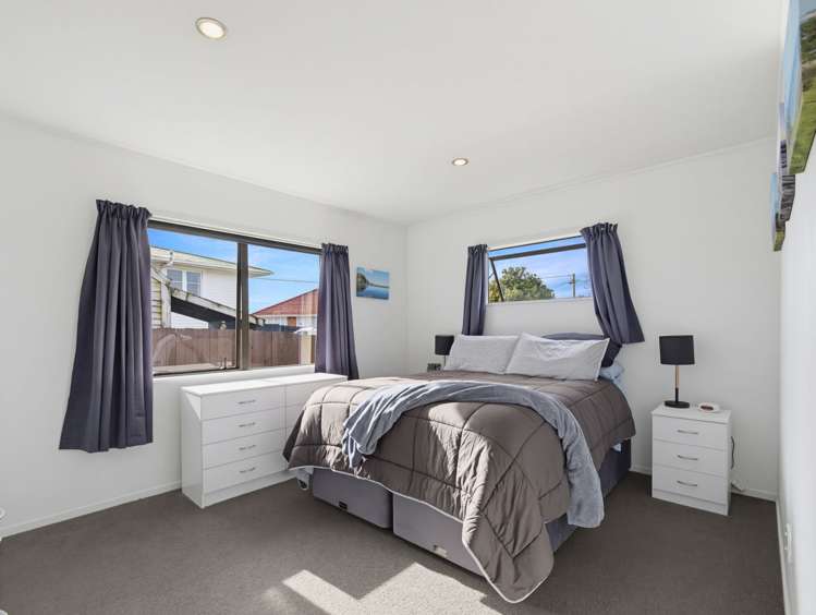22a Bedford Street Te Atatu South_14