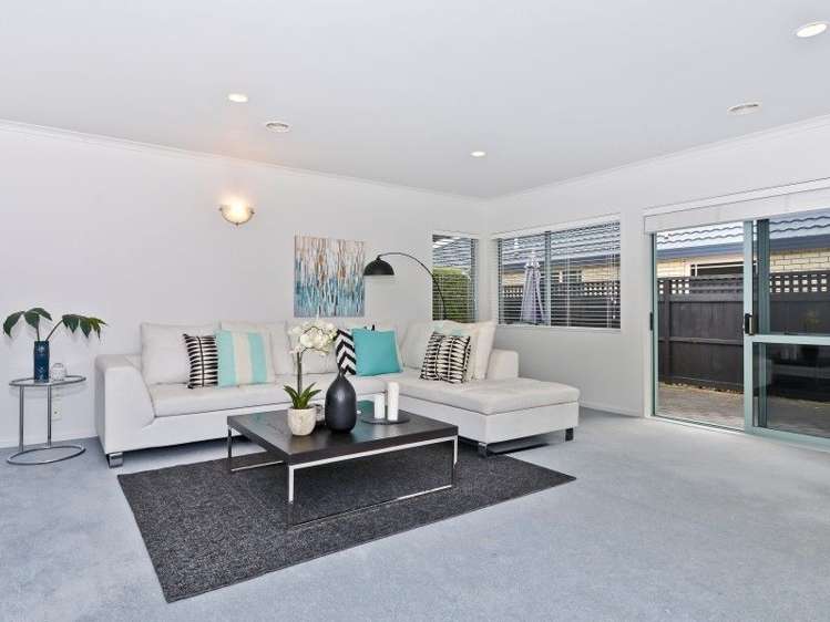 23 Huntington Drive Huntington_10