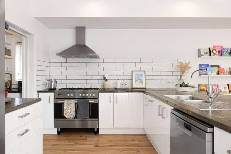 153 Harris Crescent Papanui_4