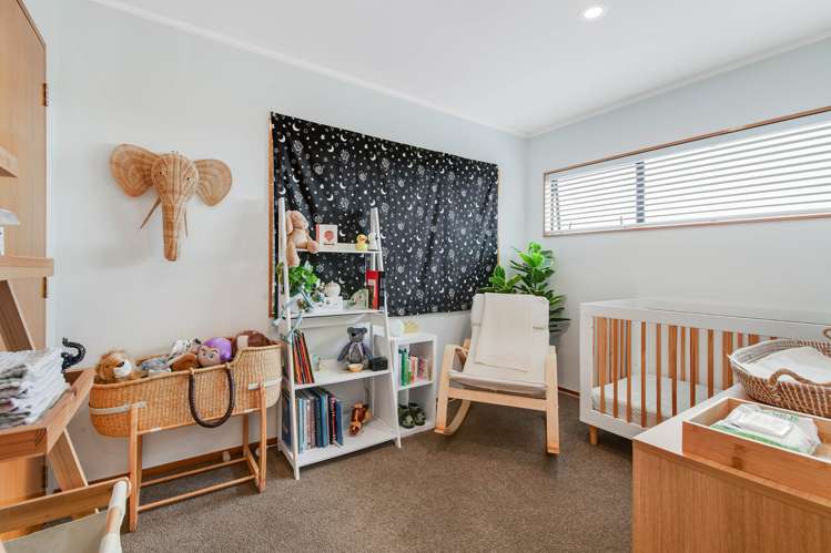 2/2 Carl Place Unsworth Heights_9