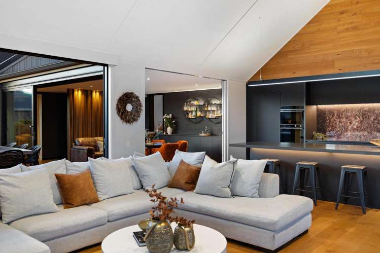 8 Arran Lane Jacks Point_5