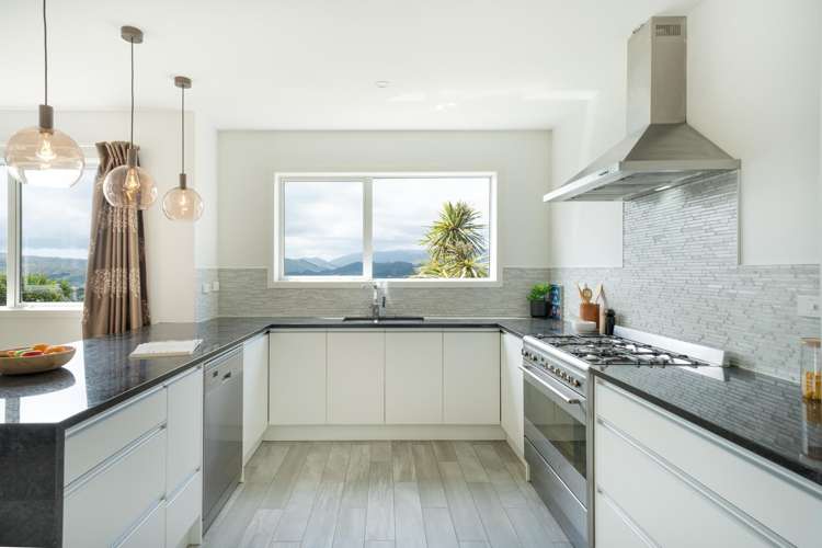 59 Endeavour Drive Whitby_5