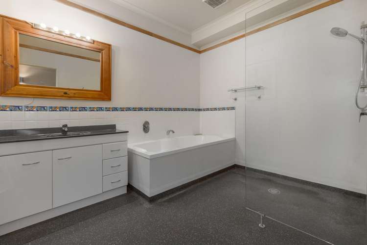 9 The Layline Whitby_27