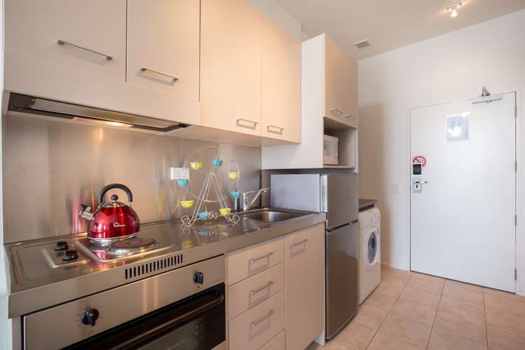 904/188 Hobson Street Auckland Central_10