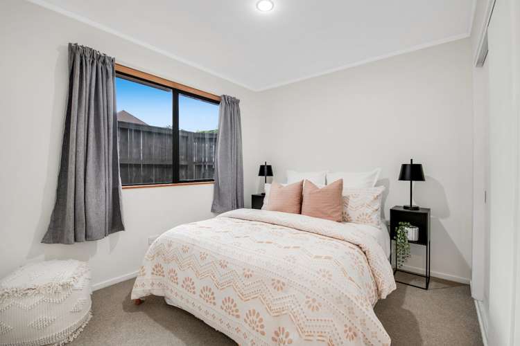 4 Red Hibiscus Road Stanmore Bay_14