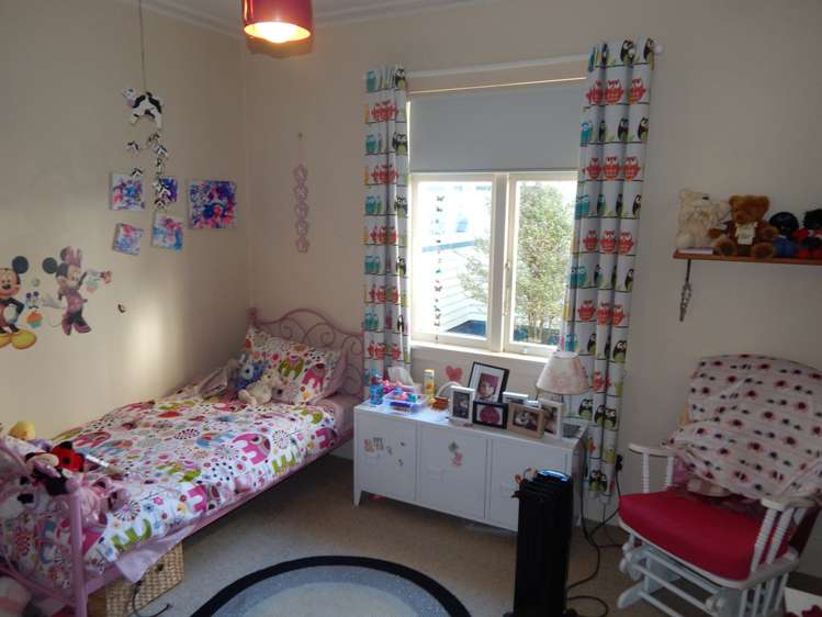 31 Hautana Street Woburn_9