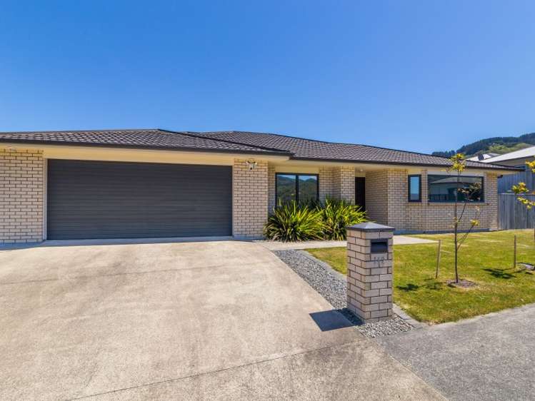 112 Kirton Drive Riverstone Terraces_18