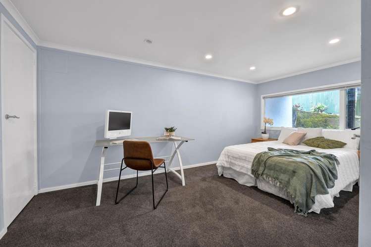 28f Wallath Road Westown_11