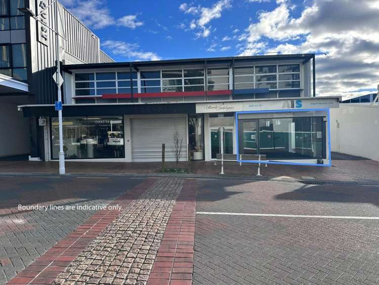 Tenancy 2/63 Devonport Road_0