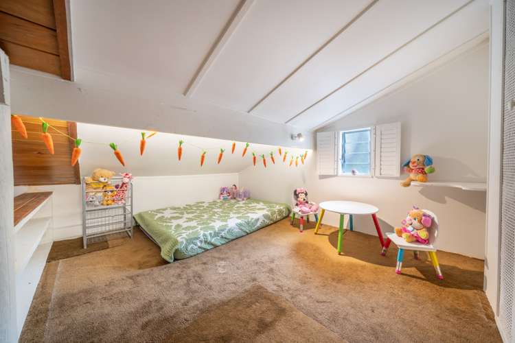 12 Brownie Road Laingholm_8