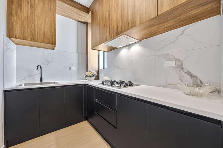 25 Knockanara Drive Flat Bush_14