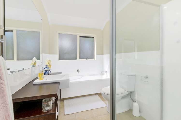 12 Amaretto Avenue Flat Bush_16