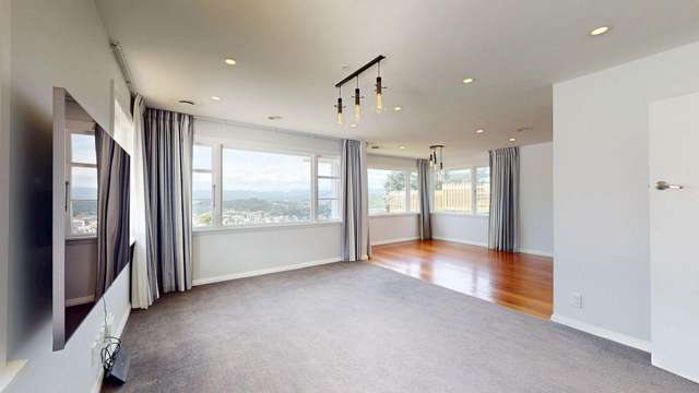 Sunny, Stylish Living on Farnham Street