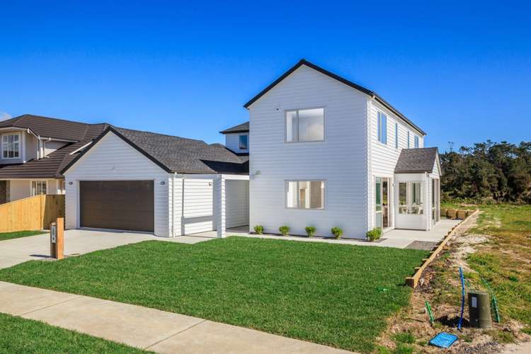 69 Milano Boulevard Karaka_1