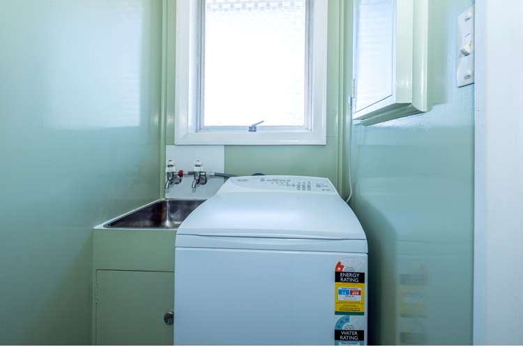 2/4 School Road Halswell_10